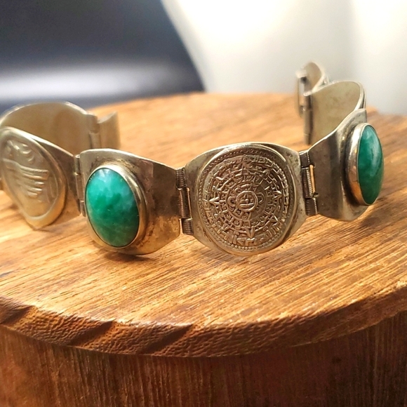 Jewelry - B0703 vintage sterling silver aztec jade collectible bracelet fine jewelry 😍
